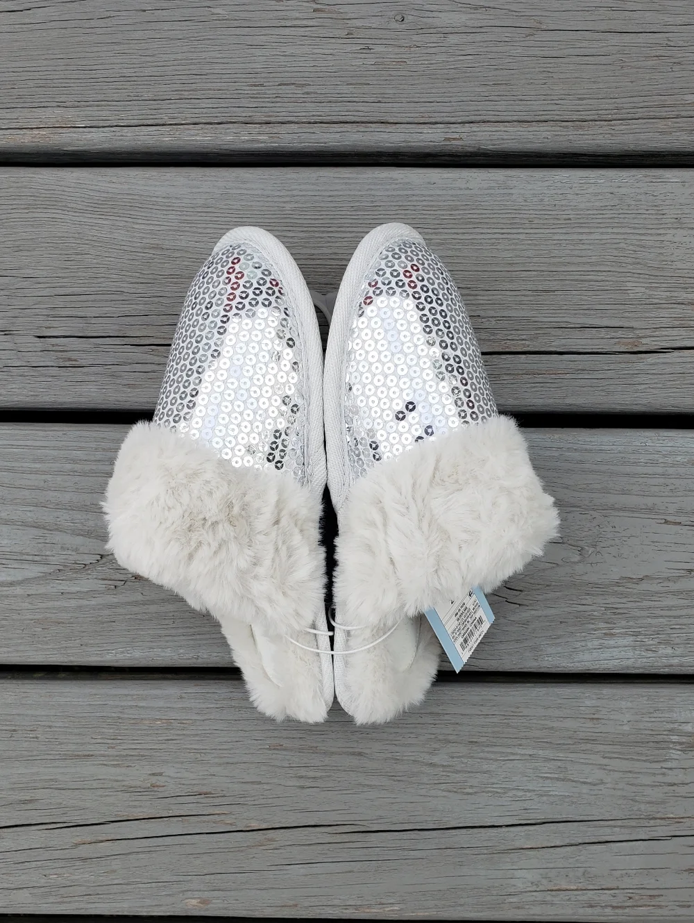 Cat & Jack Silver Sequins Faux Fur Slippers Size Medium (2 - 3)